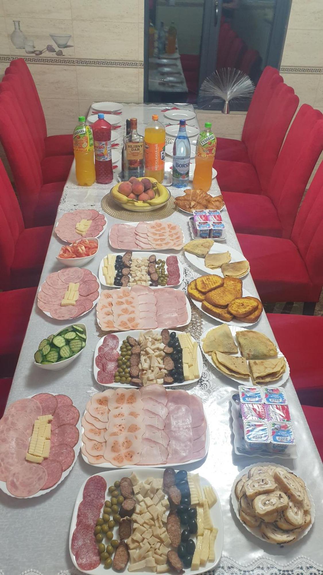 Pensiunea Antonia Sighetu Marmaţiei Buitenkant foto